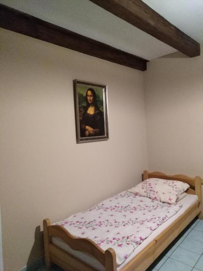 Agroturystyka W Ogrodach Санок Экстерьер фото